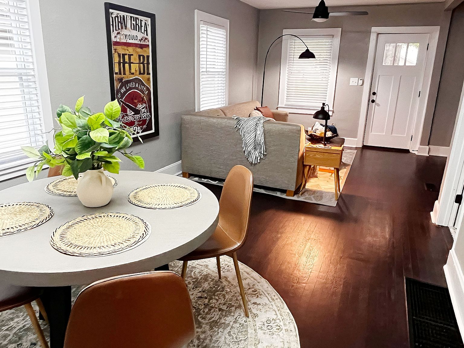 Waldo House interior and amenities photo 8